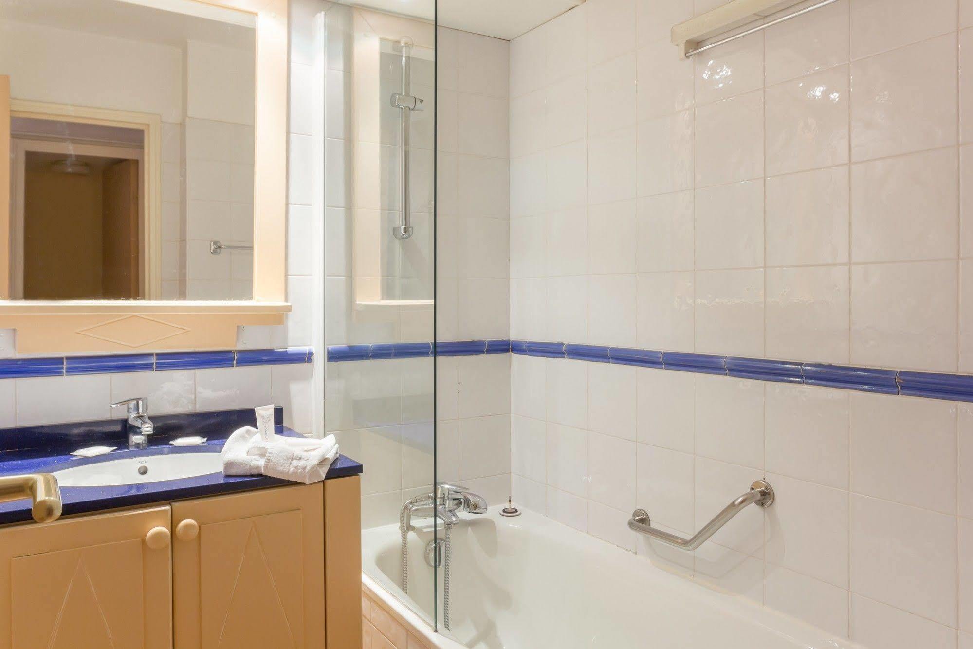 מנטון Residence Pierre & Vacances Les Rivages Du Parc מראה חיצוני תמונה